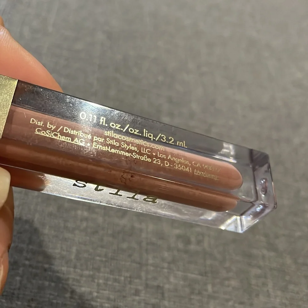 Stila Beauty Boss Lip Gloss in Color Strategy